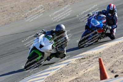 media/Jan-08-2022-SoCal Trackdays (Sat) [[1ec2777125]]/Turn 10 (2pm)/